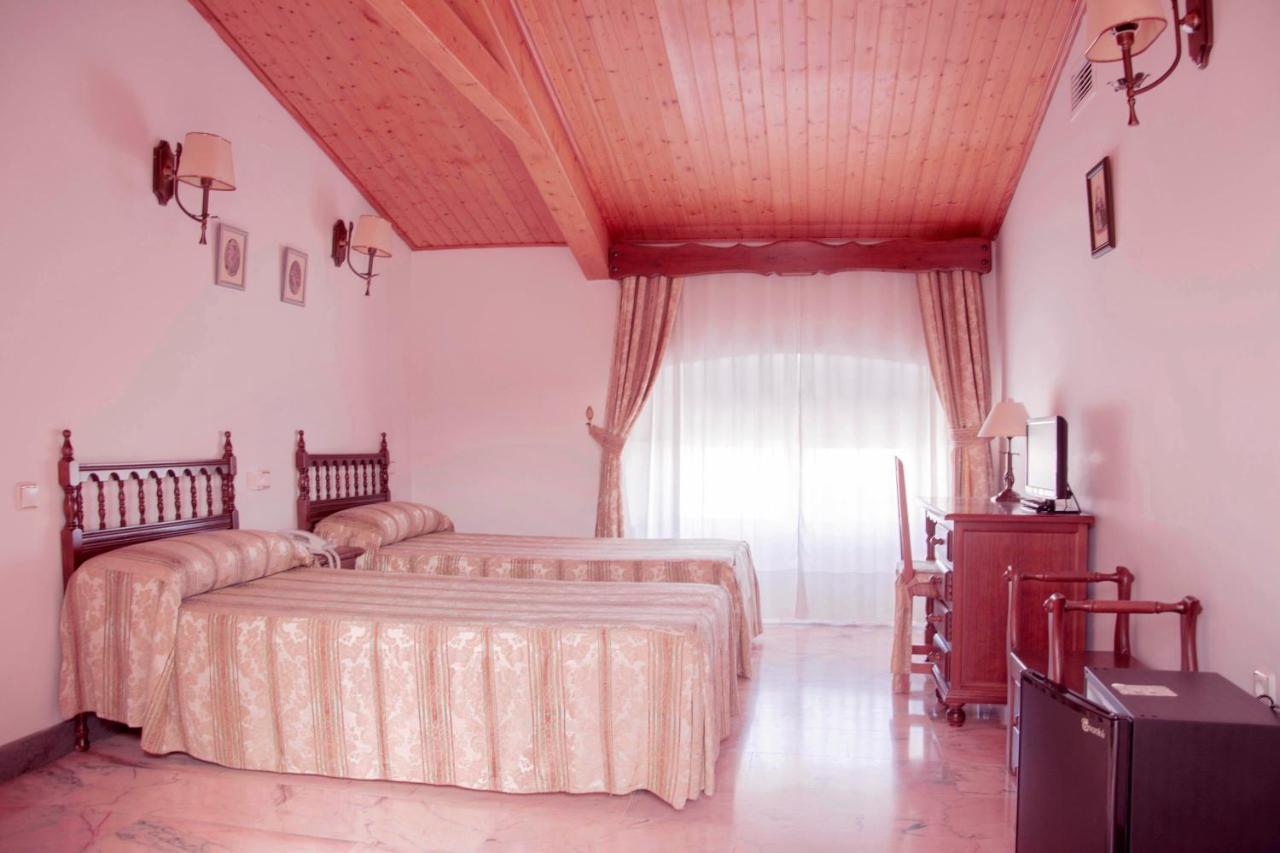 Victoria Hotel Trujillo Ngoại thất bức ảnh